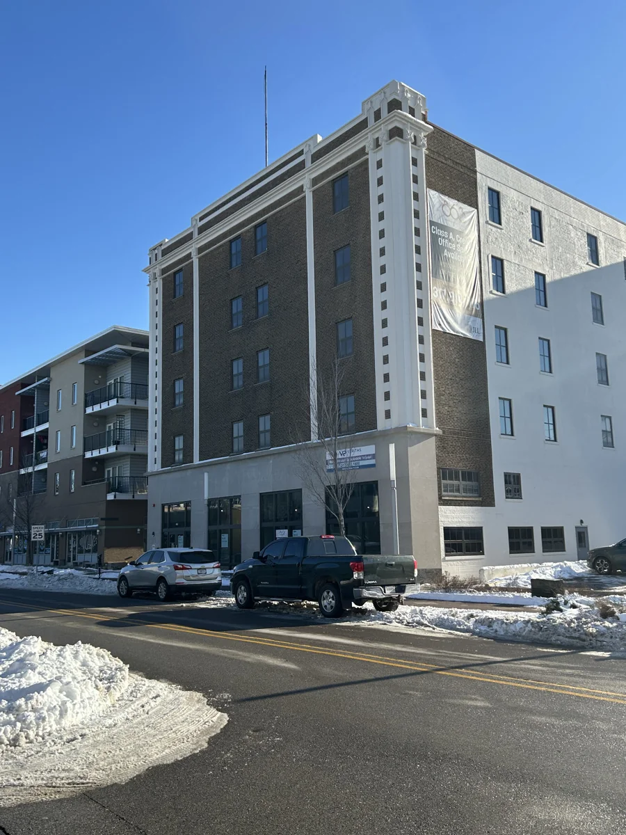 863 Mass Ave — Lease in Indianapolis, IN, photo 3 of 7