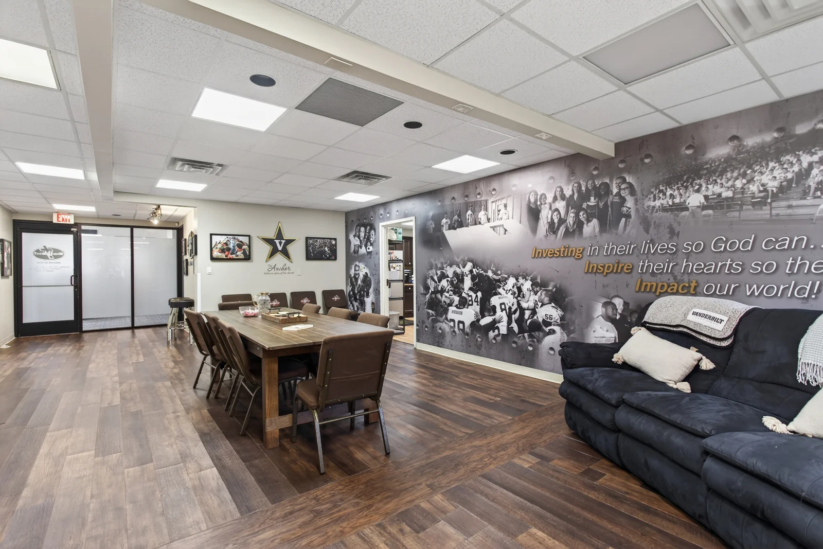 2900 Vanderbilt Place — Lease in Nashville, TN, photo 2 of 6