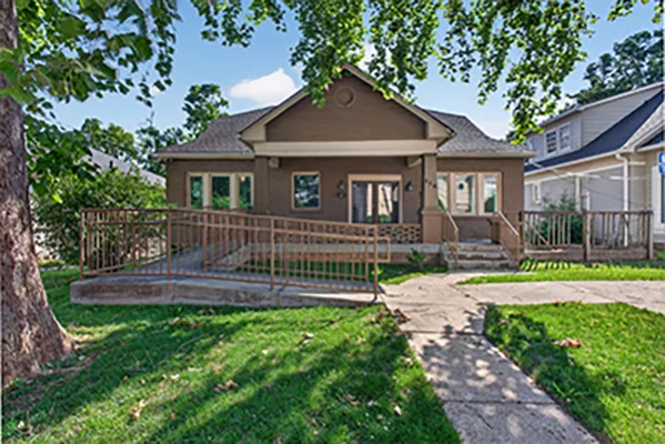 118 29th Ave S — Lease in Nashville, TN, photo 1 of 8