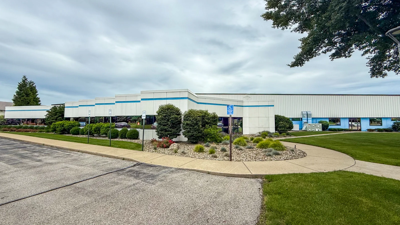 Industrial in Stevensville, MI — Lease in Stevensville, MI, photo 1 of 3