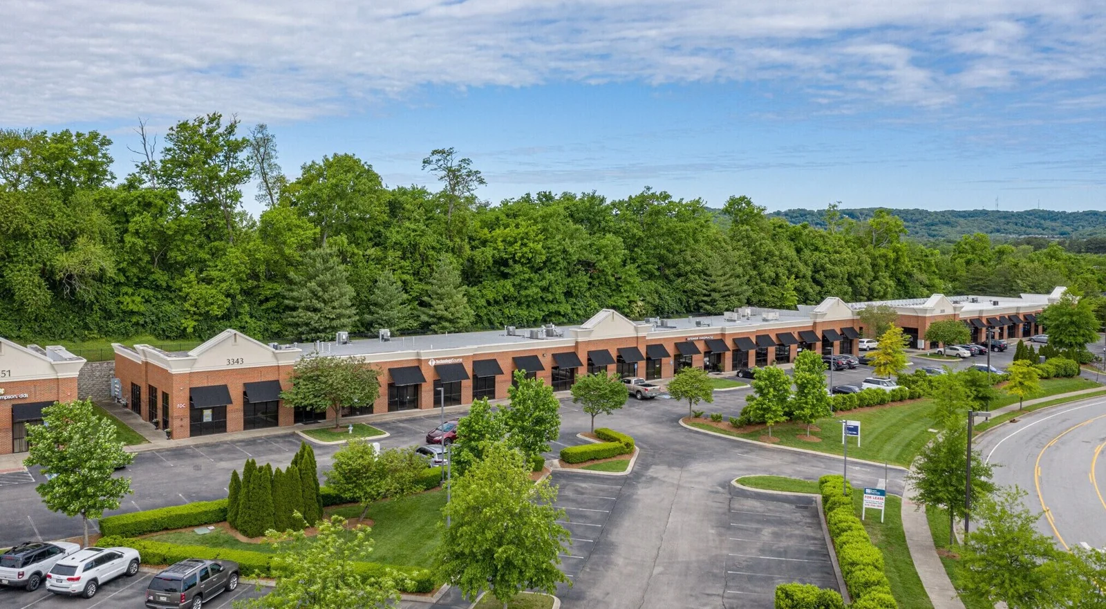 Aspen Grove Plaza Office Park — Lease in Franklin, TN, photo 1 of 1