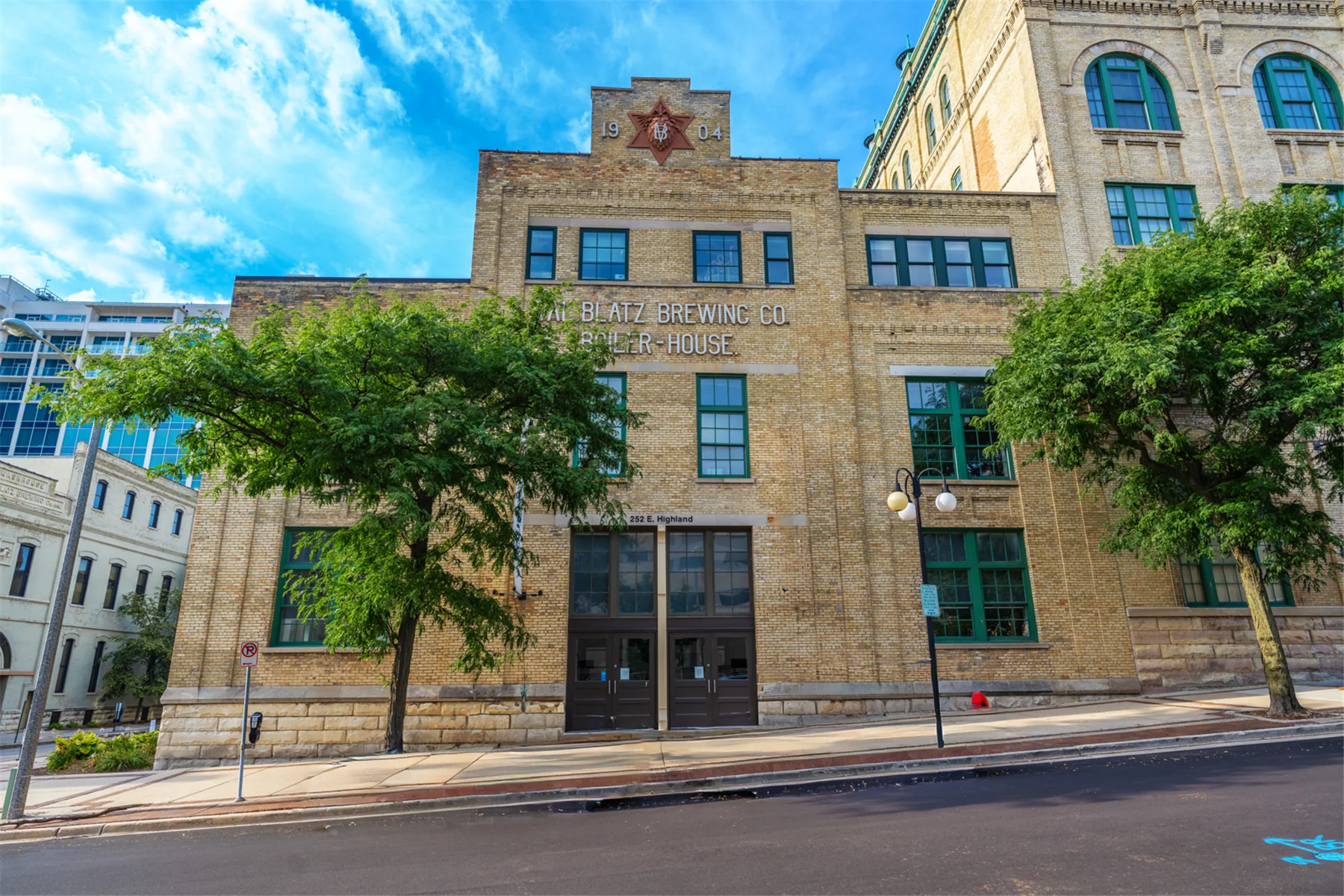 The Boiler House At the Blatz House Offices — Lease in Milwaukee, WI, photo 2 of 5