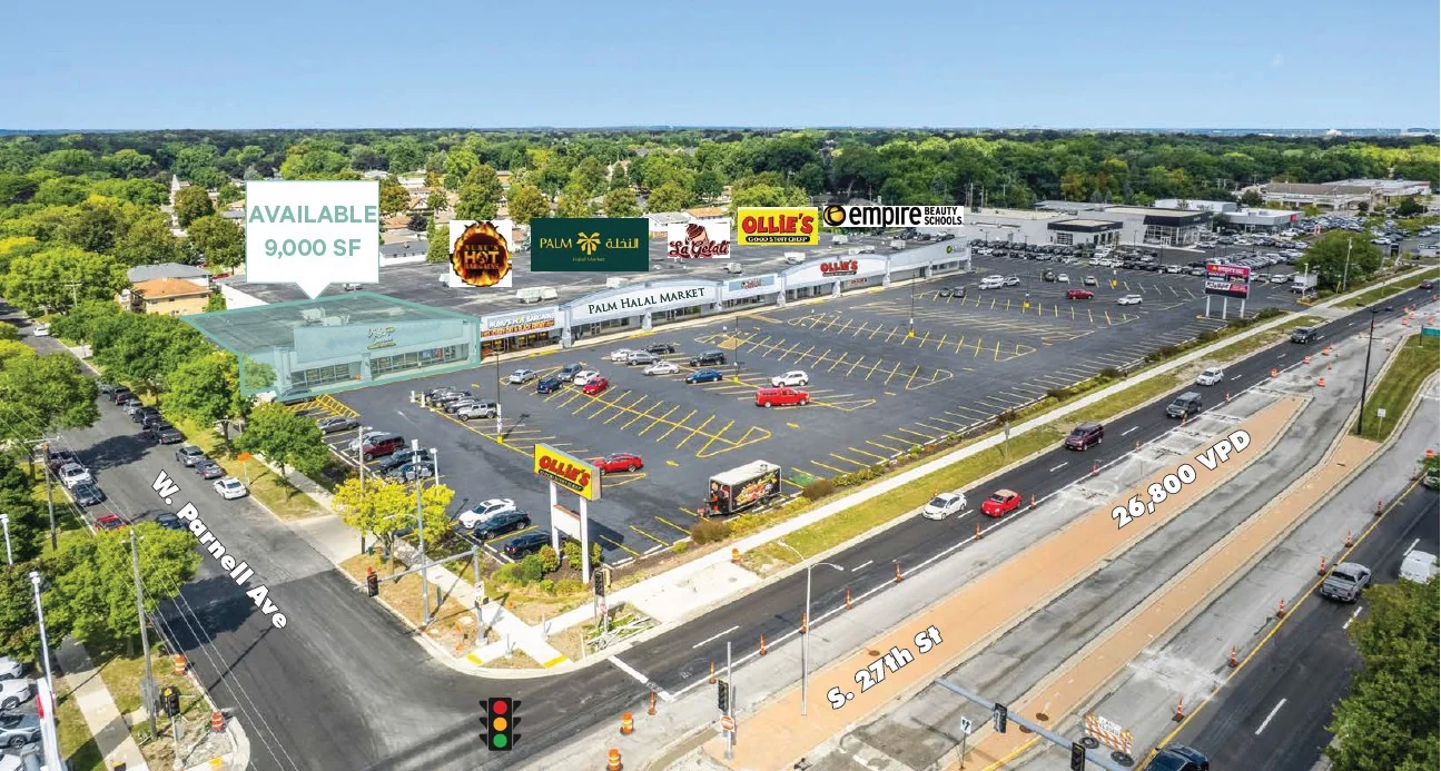 Miracle Mile Shopping Center — Lease in Milwaukee, WI, photo 1 of 4