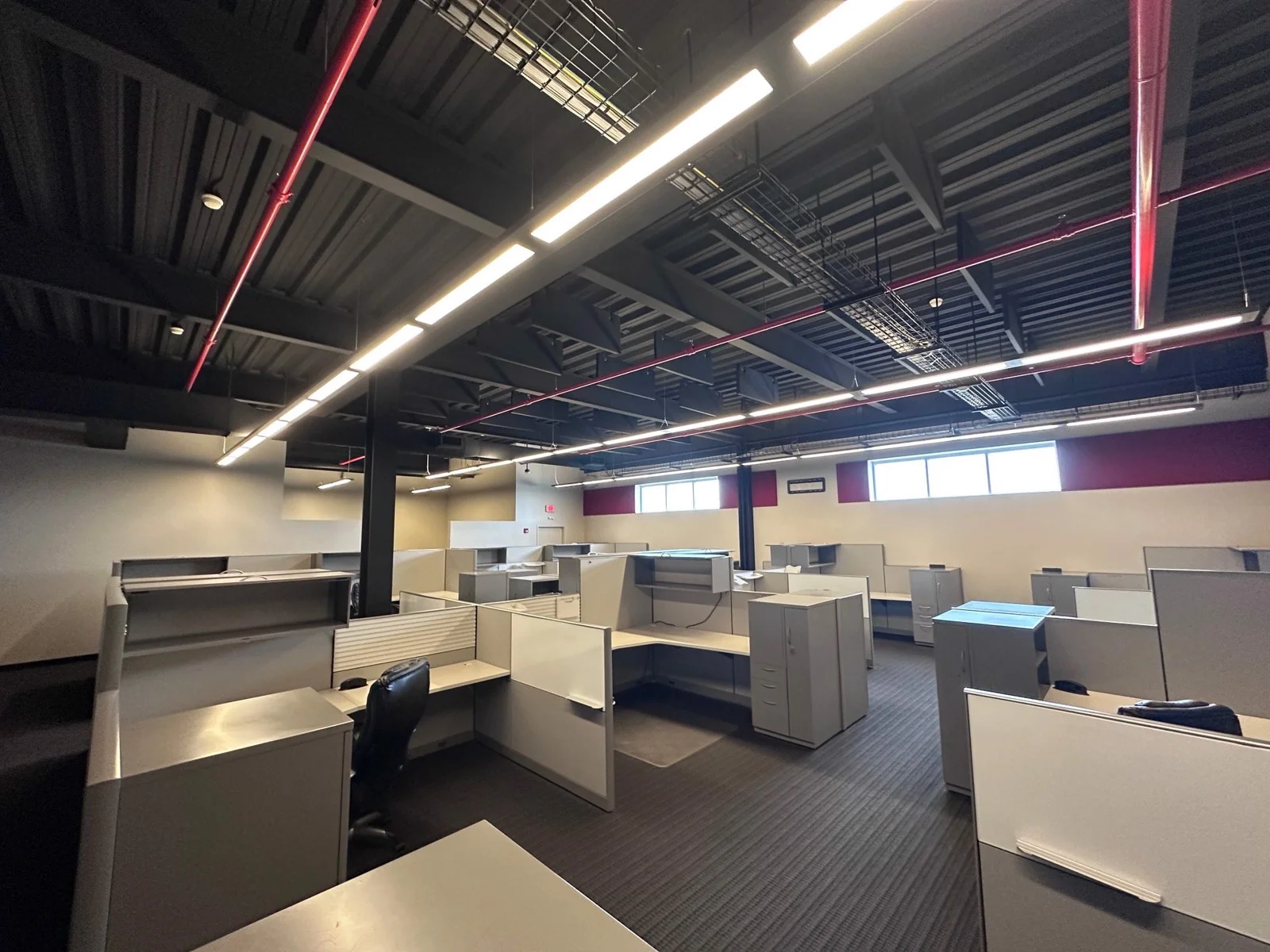 Technology Center — Sale in Milwaukee, WI, photo 4 of 8