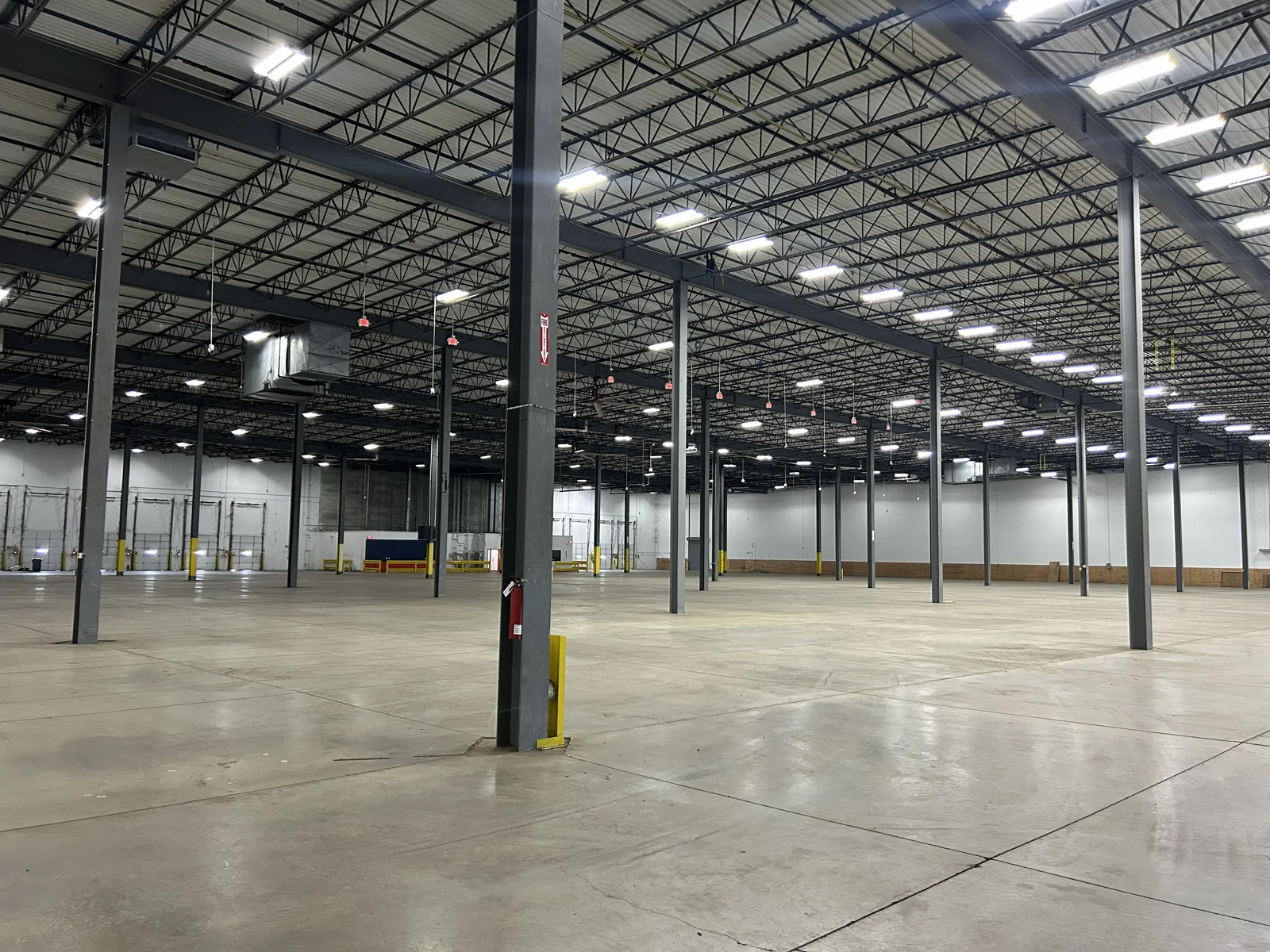 Industrial in Carol Stream, IL — Lease in Carol Stream, IL, photo 6 of 8