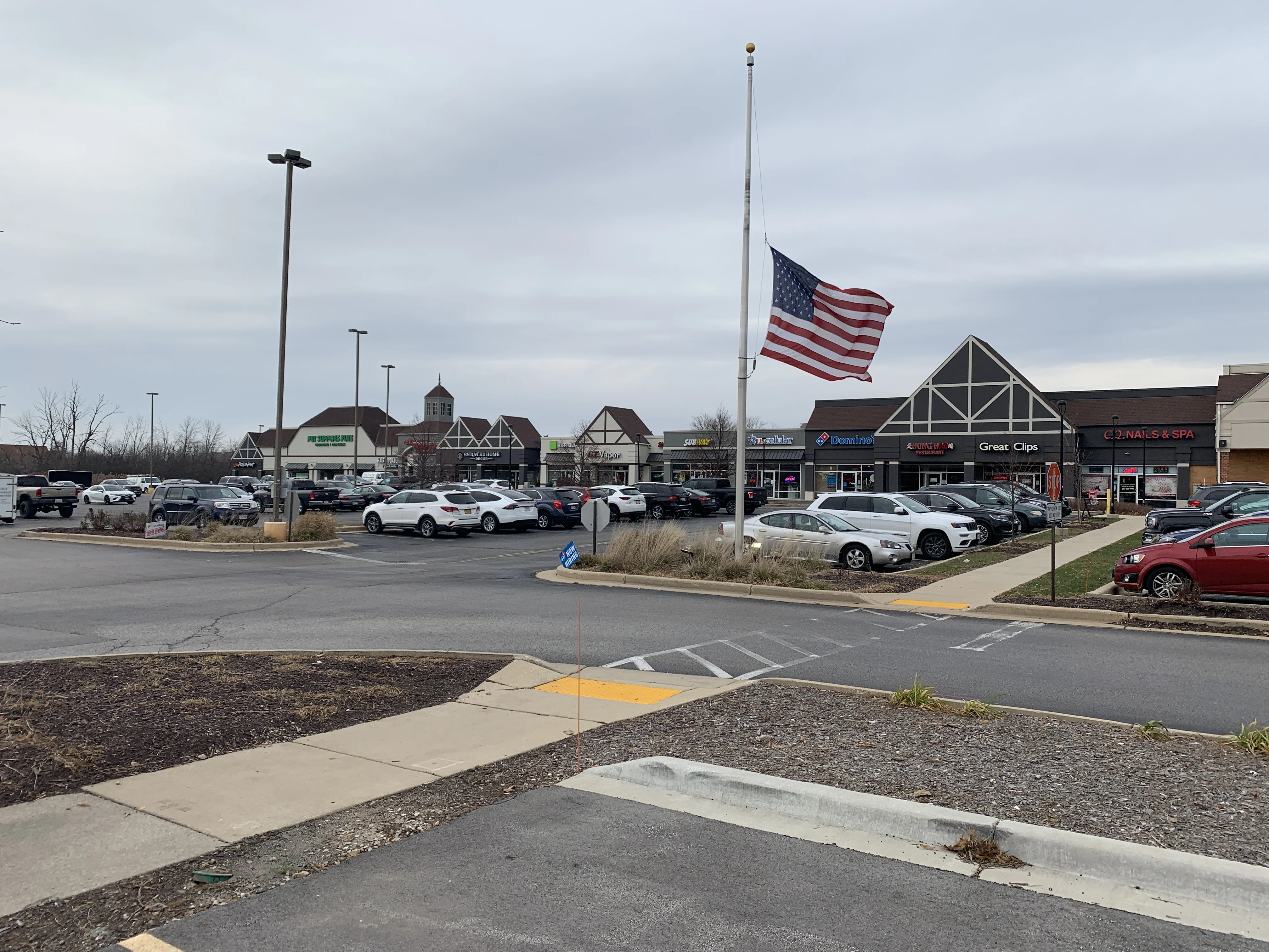 Sendik's Village Centre — Lease in Germantown, WI, photo 3 of 3