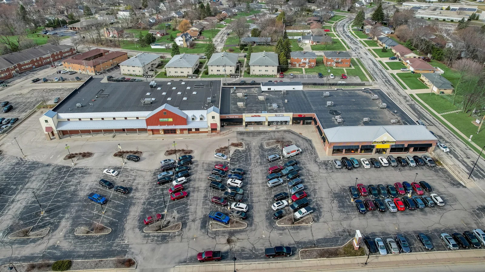 Fresh Thyme — Lease in Menomonee Falls, WI, photo 2 of 3