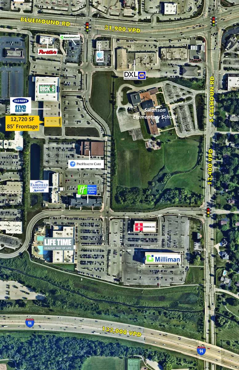 Shoppes at The Corridor — Lease in Brookfield, WI, photo 2 of 4