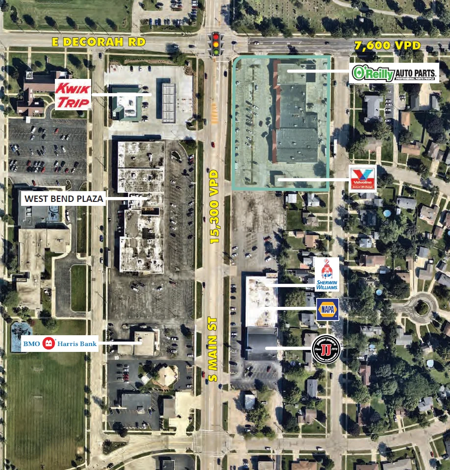 Decorah Shopping Center — Lease in West Bend, WI, photo 2 of 3