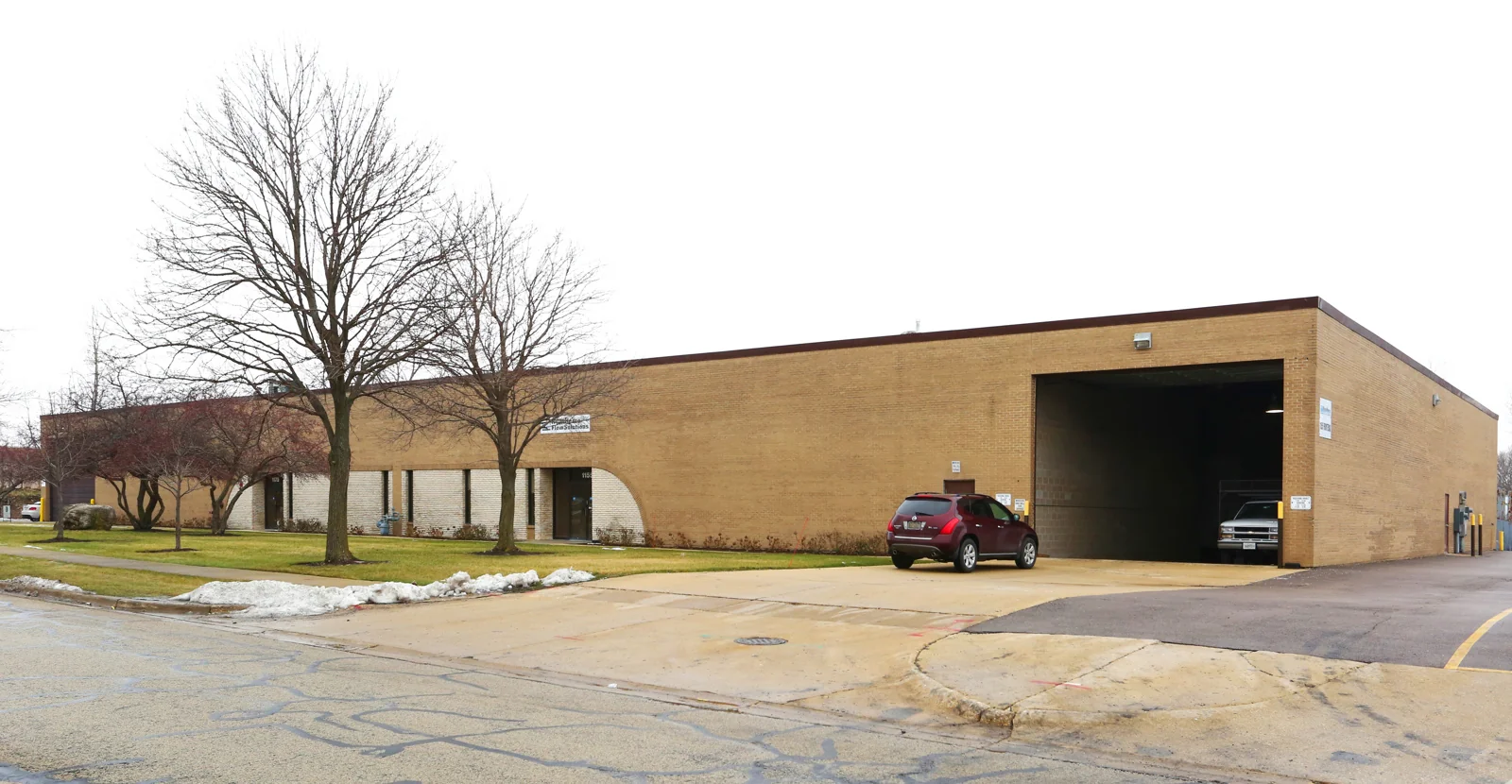 1155 Frontenac Rd — Lease in Naperville, IL, photo 1 of 3