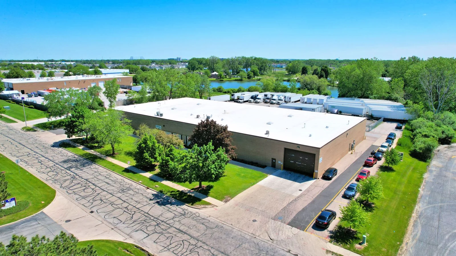 1155 Frontenac Rd — Lease in Naperville, IL, photo 2 of 3