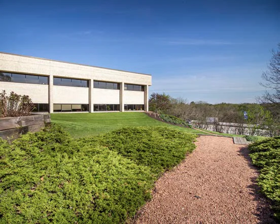 Stone Ridge I — Lease in Waukesha, WI, photo 2 of 6