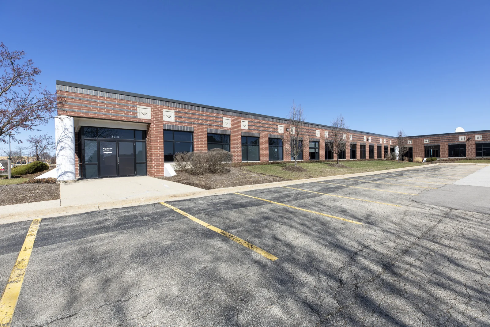 Enterprise Center — Sale in St. Charles, IL, photo 1 of 2