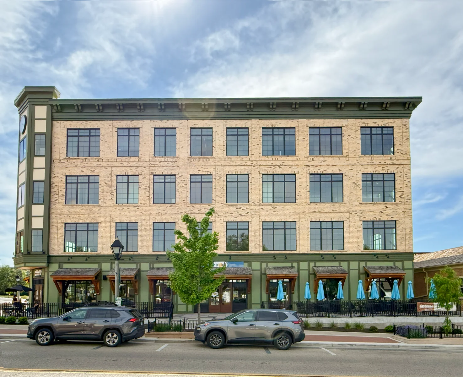 The Grain — Lease in Delafield, WI, photo 3 of 4