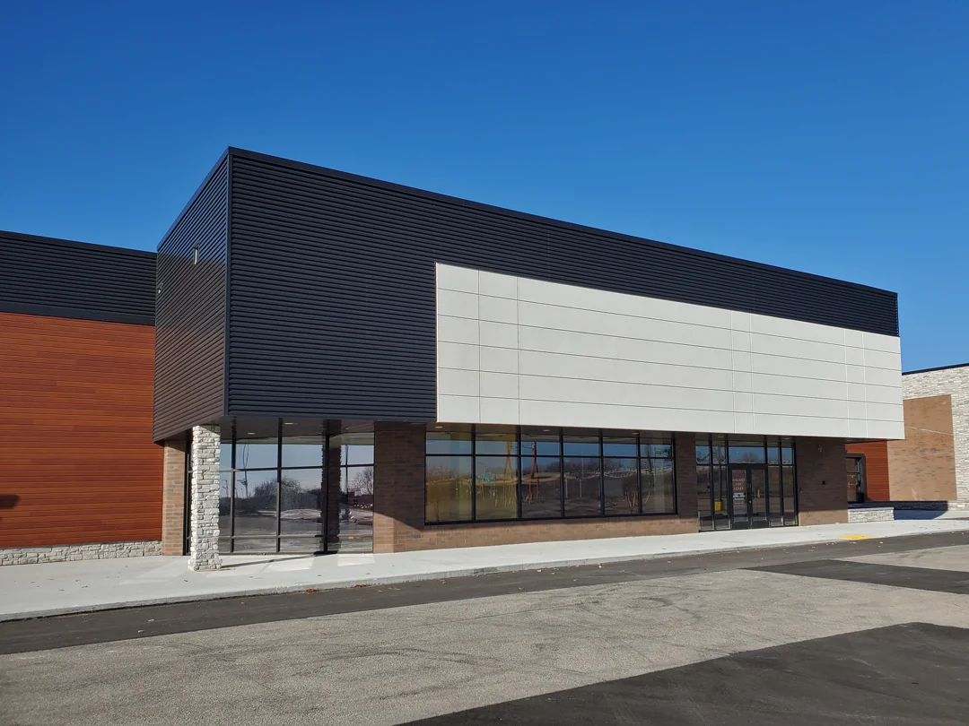 Menasha Marketplace — Lease in Menasha, WI, photo 5 of 8