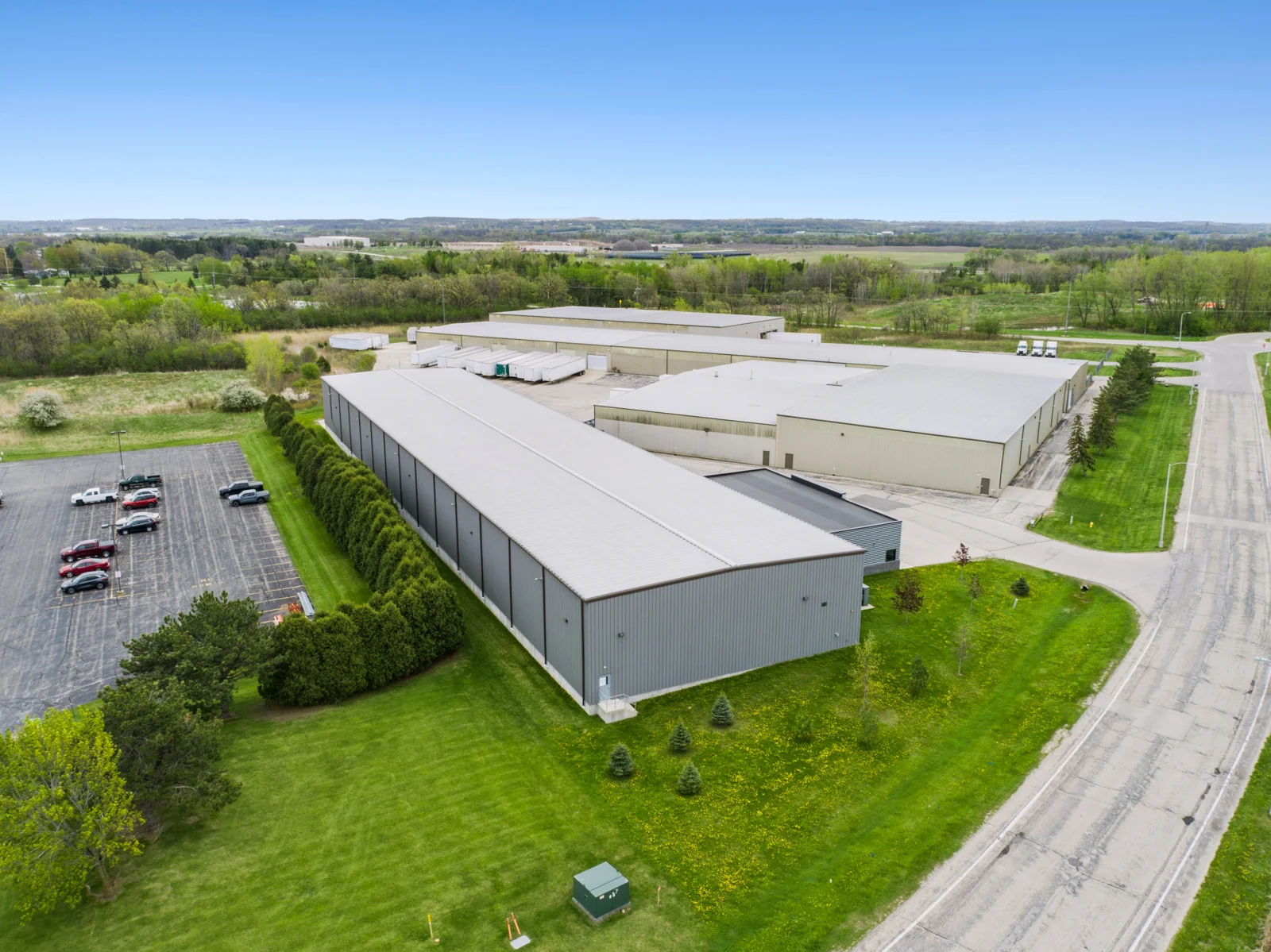 Light Industrial Facility — Lease in Fond Du Lac, WI, photo 3 of 5