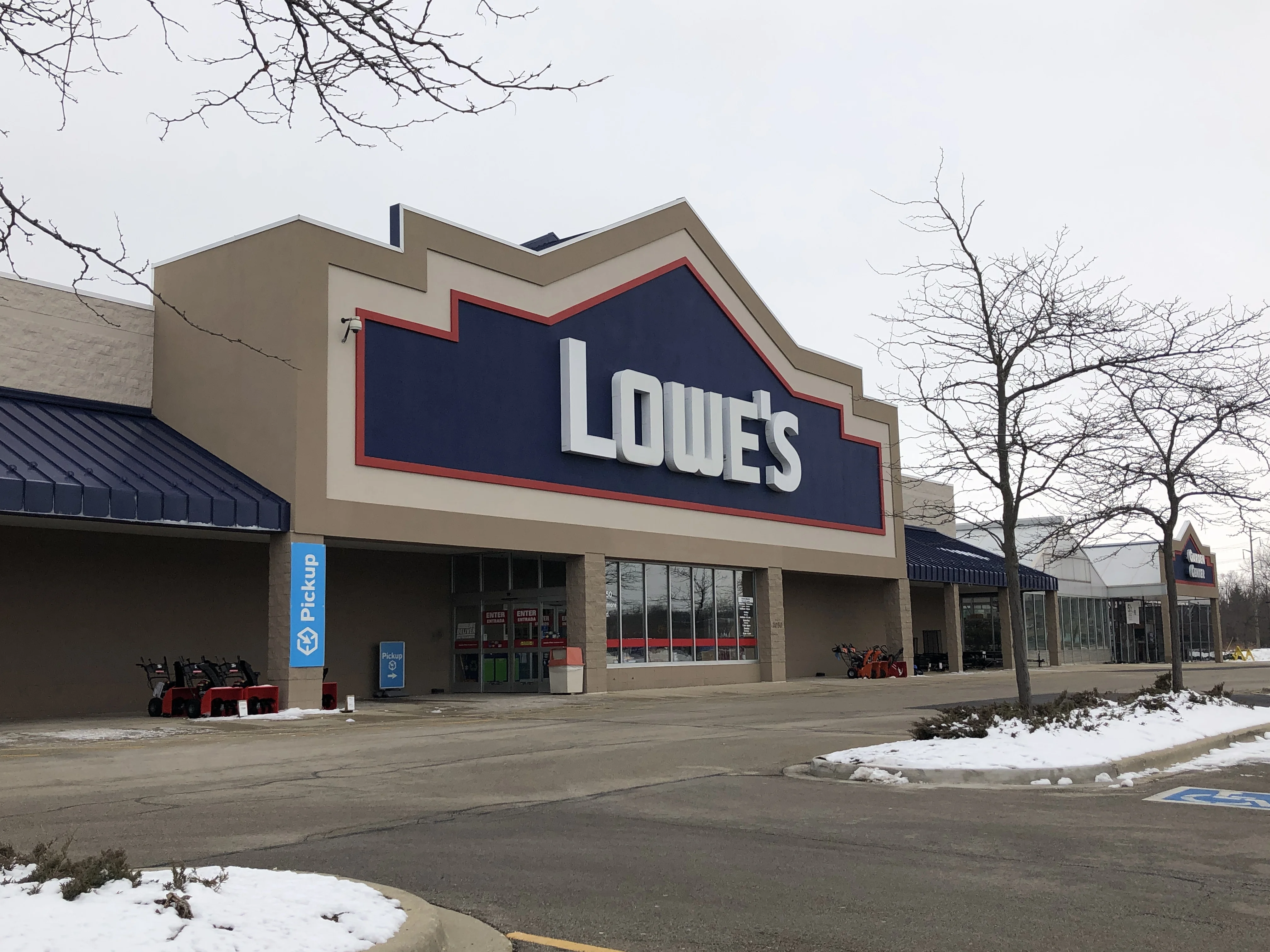 DeKalb Market Square — Lease in Dekalb, IL, photo 4 of 6