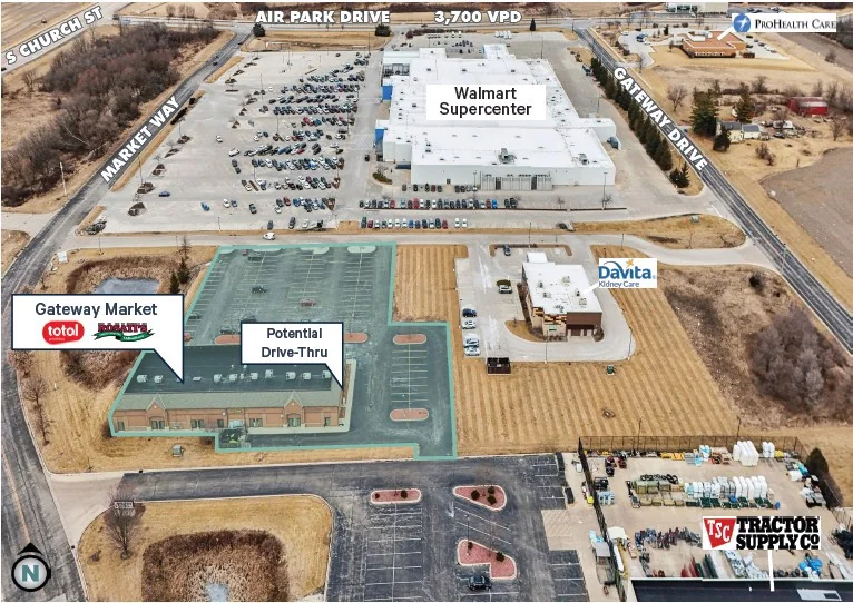 Gateway Market — Lease in Watertown, WI, photo 2 of 3