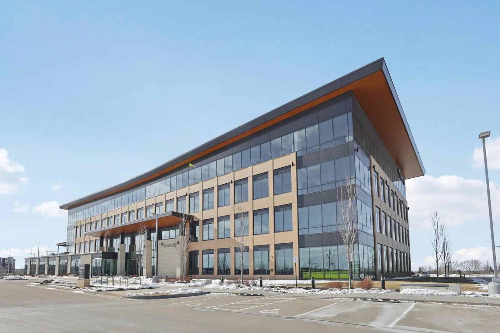Office in Madison, WI — Lease in Madison, WI, photo 1 of 8