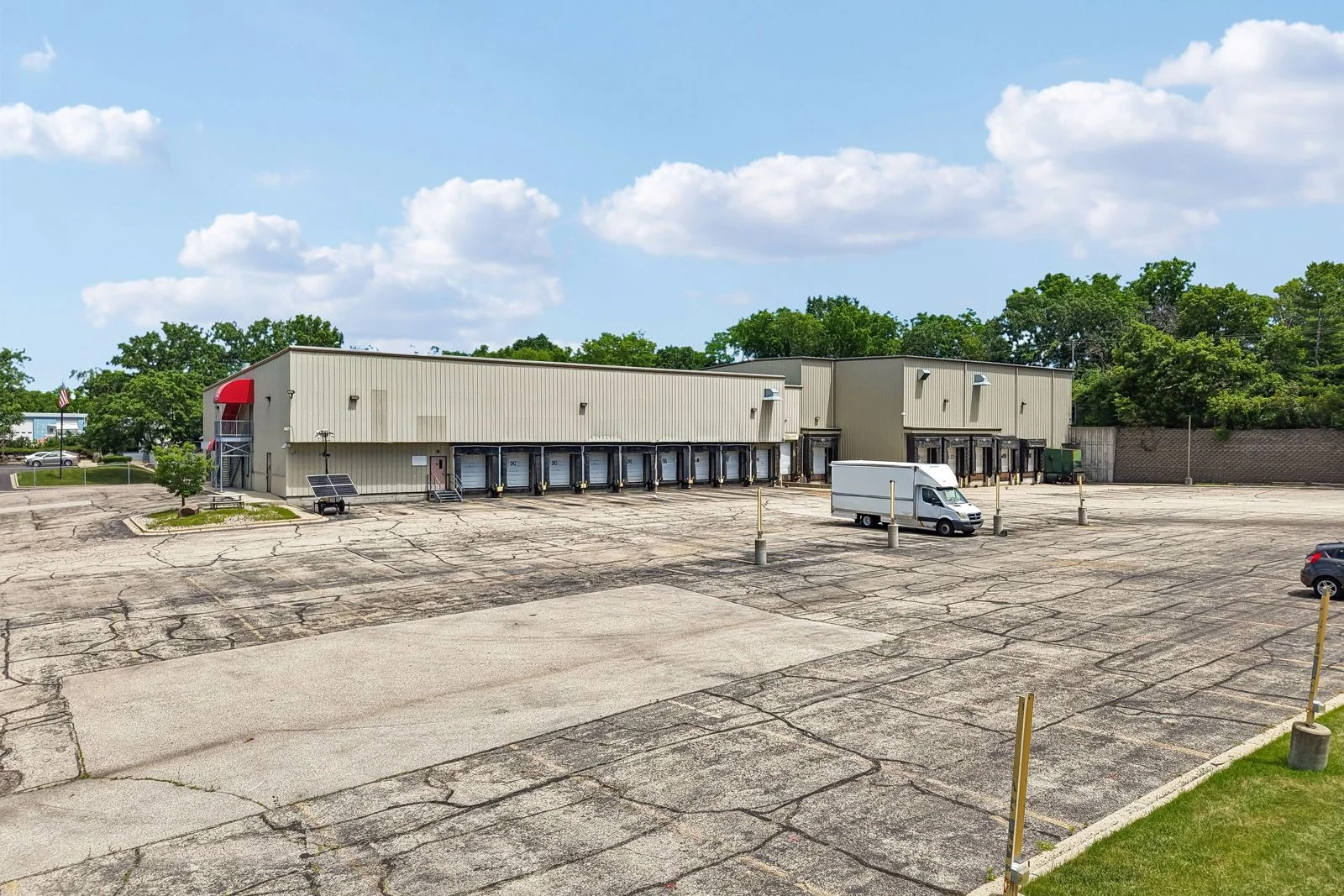 Industrial in Madison, WI — Sale in Madison, WI, photo 3 of 5