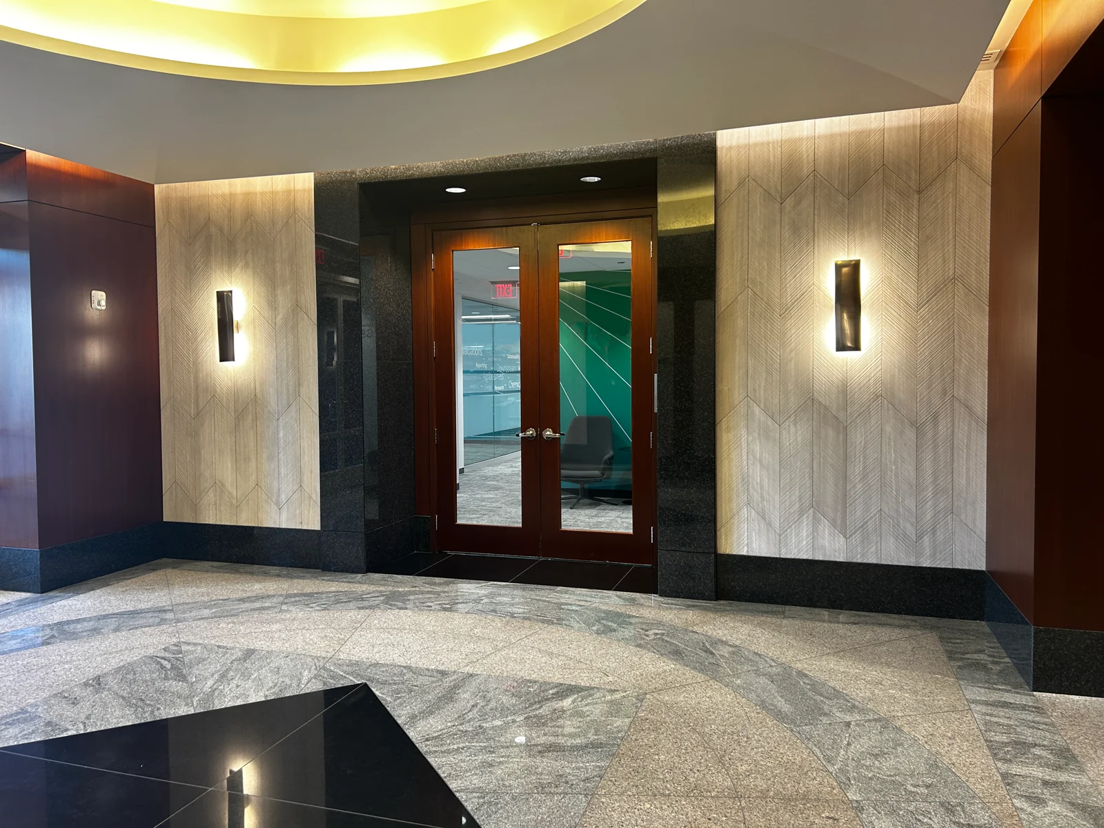 949 S. Shady Grove Sublease — Lease in Memphis, TN, photo 1 of 8