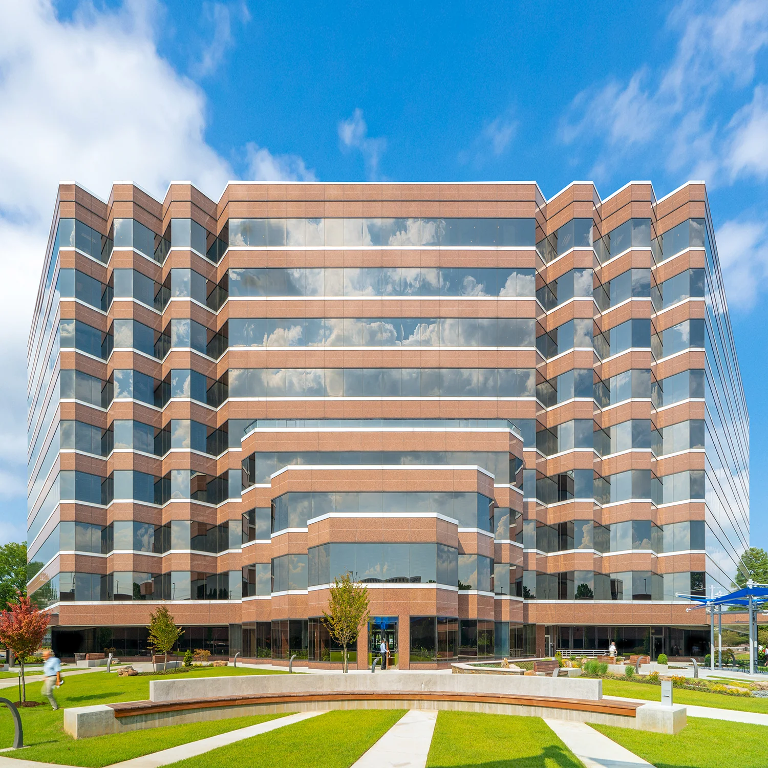 Crescent Center — Lease in Memphis, TN, photo 4 of 8