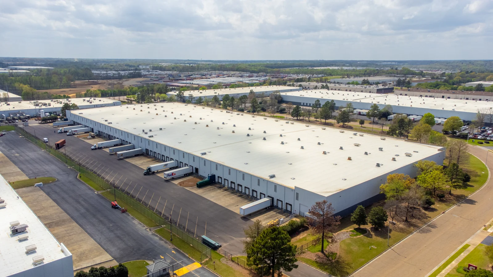Southpark Distribution Center — Lease in Memphis, TN, photo 3 of 5