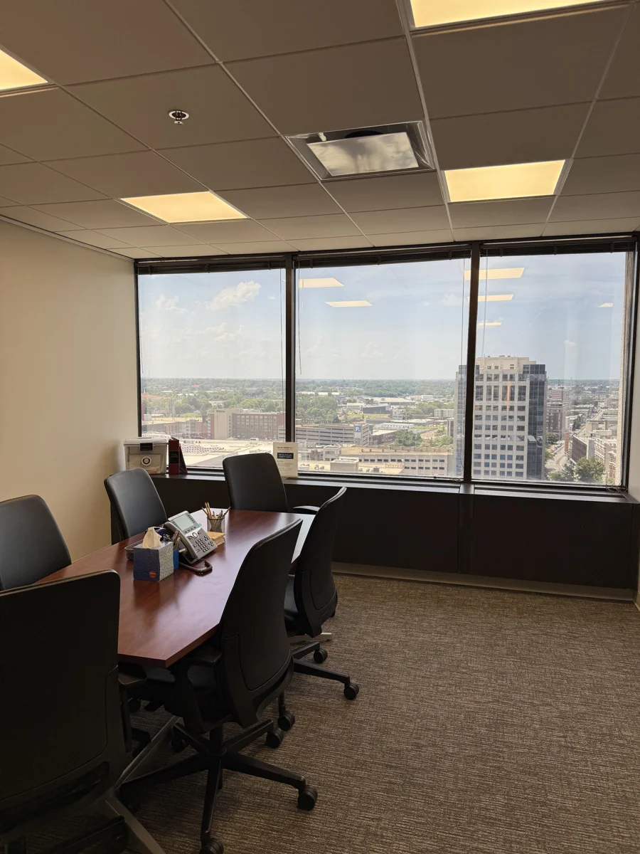 40 South Main — Lease in Memphis, TN, photo 3 of 5