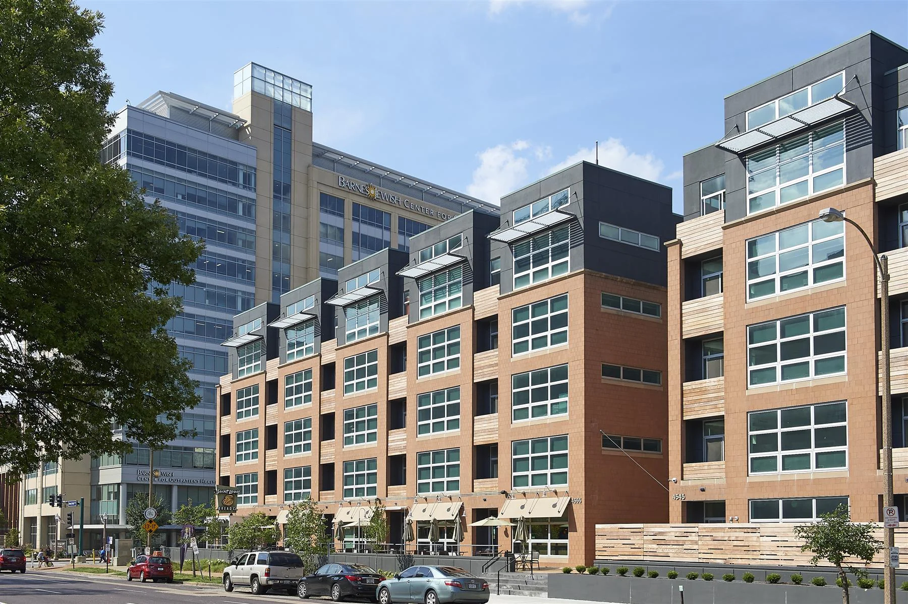 Retail Restaurant Space Available at Metropolitan Flats — Lease in St. Louis, MO, photo 1 of 6