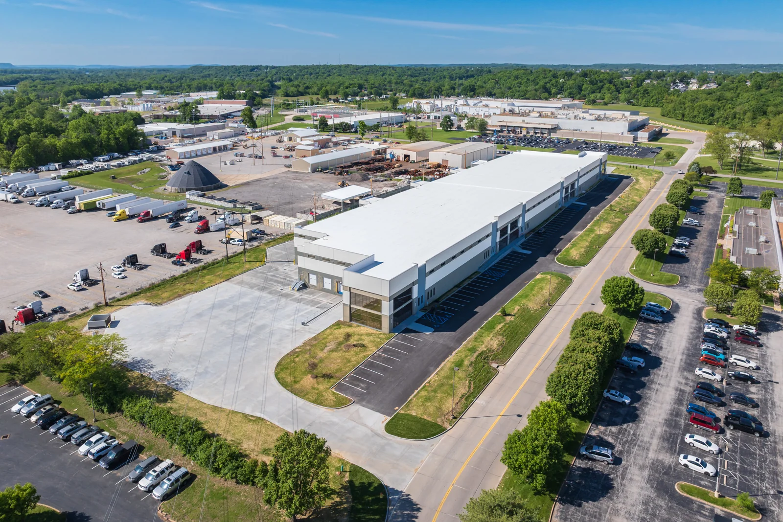 Industrial in Arnold, MO — Lease in Arnold, MO, photo 1 of 6