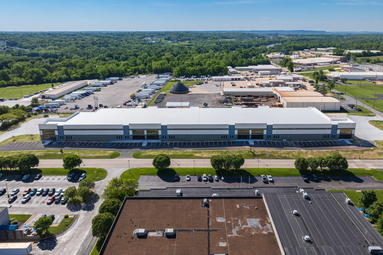 Industrial in Arnold, MO — Lease in Arnold, MO, photo 2 of 6