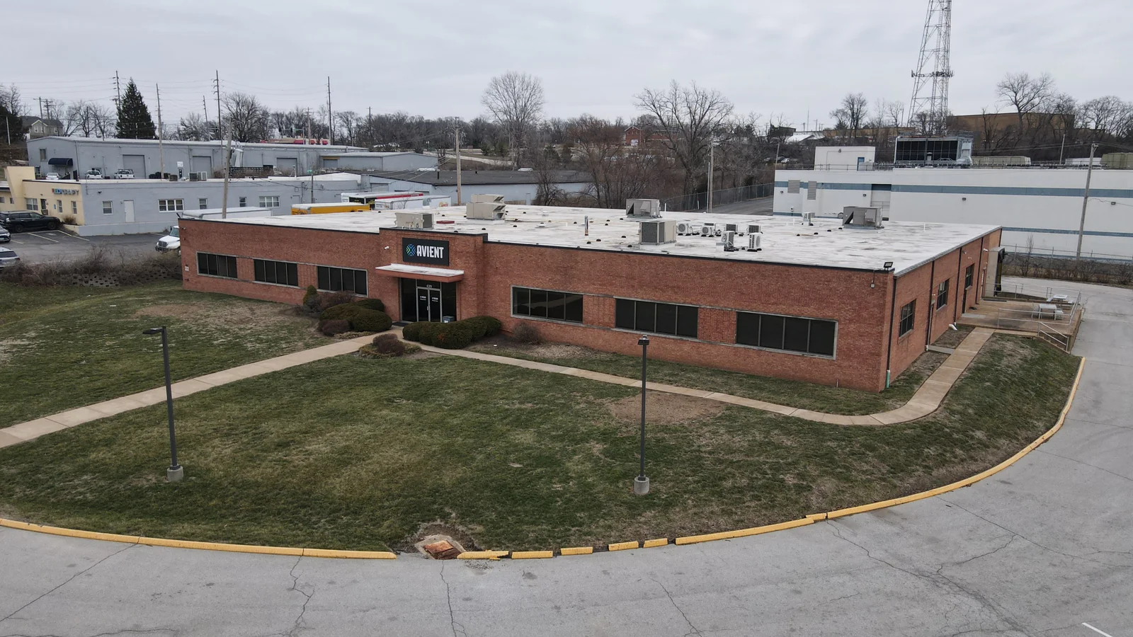 Industrial in Maryland Heights, MO — Lease in Maryland Heights, MO, photo 1 of 7