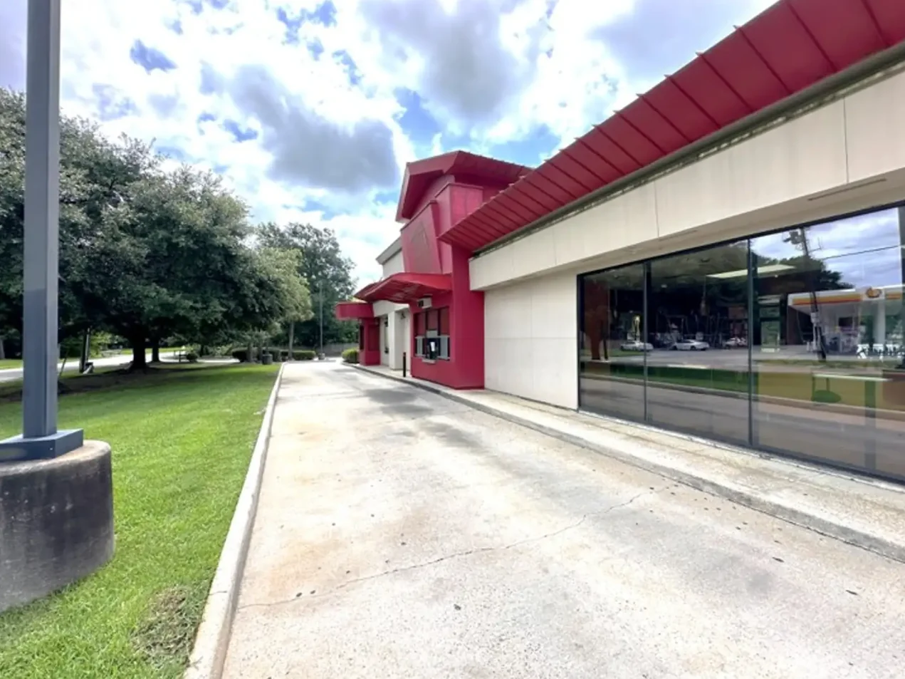 11682 Plank Rd — Lease in Baton Rouge, LA, photo 3 of 8