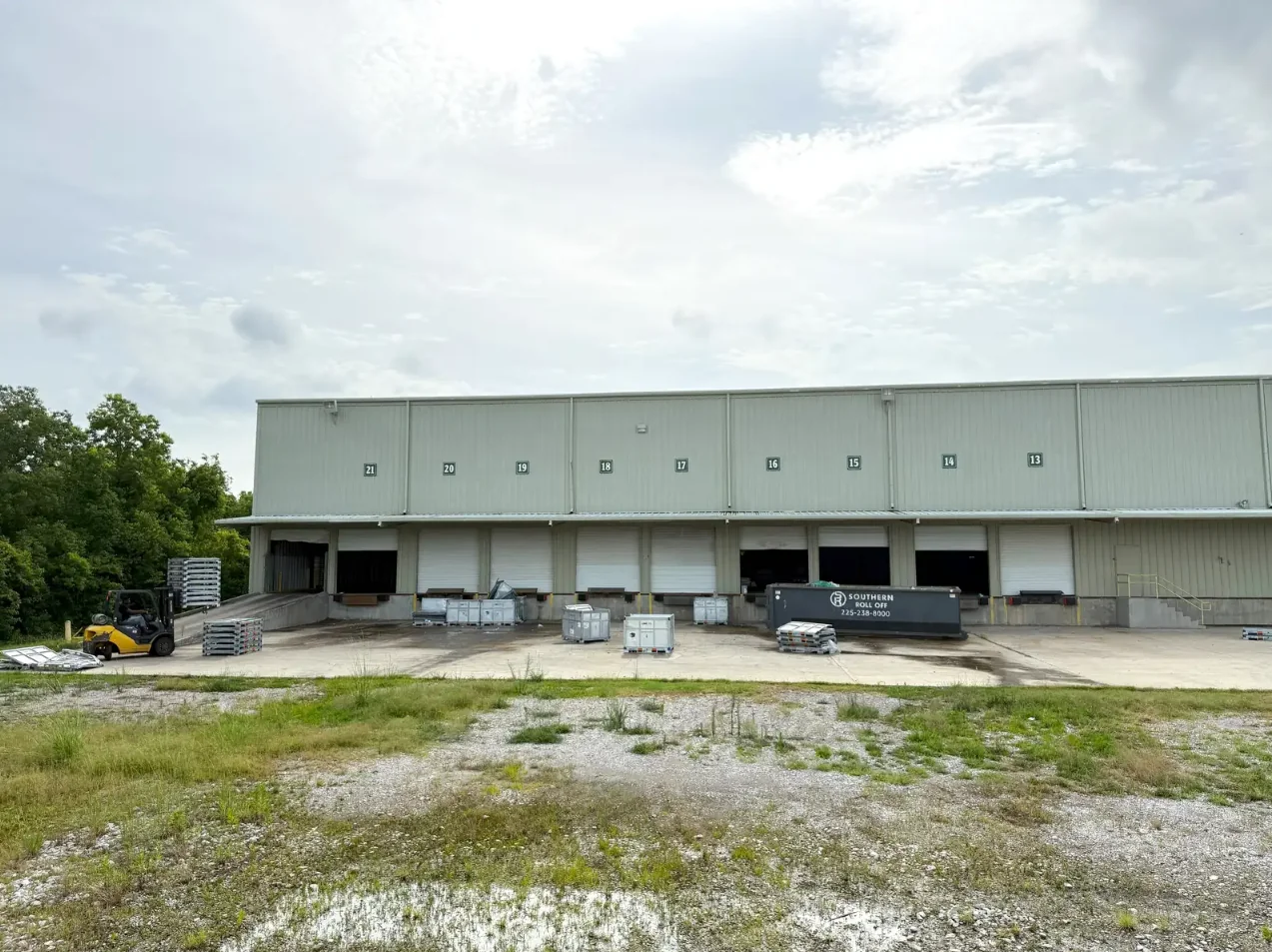 1000 Le Blanc Rd — Lease in Port Allen, LA, photo 2 of 6