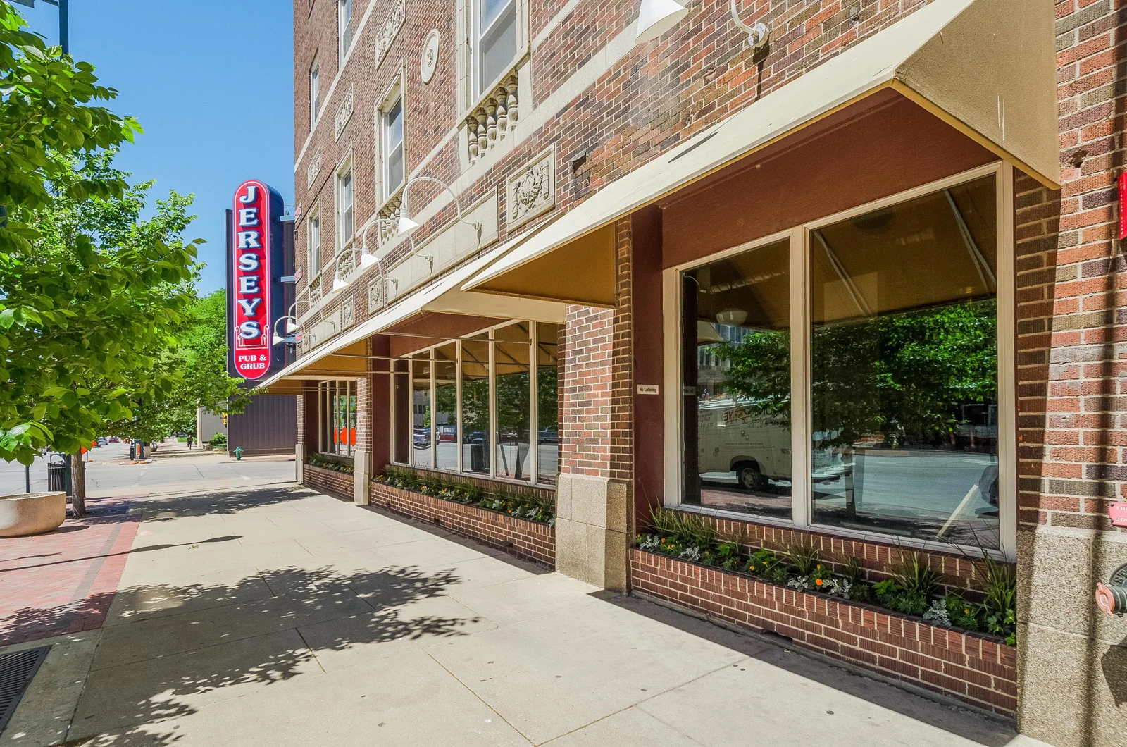 The Roosevelt Office/Retail Space — Lease in Cedar Rapids, IA, photo 2 of 3
