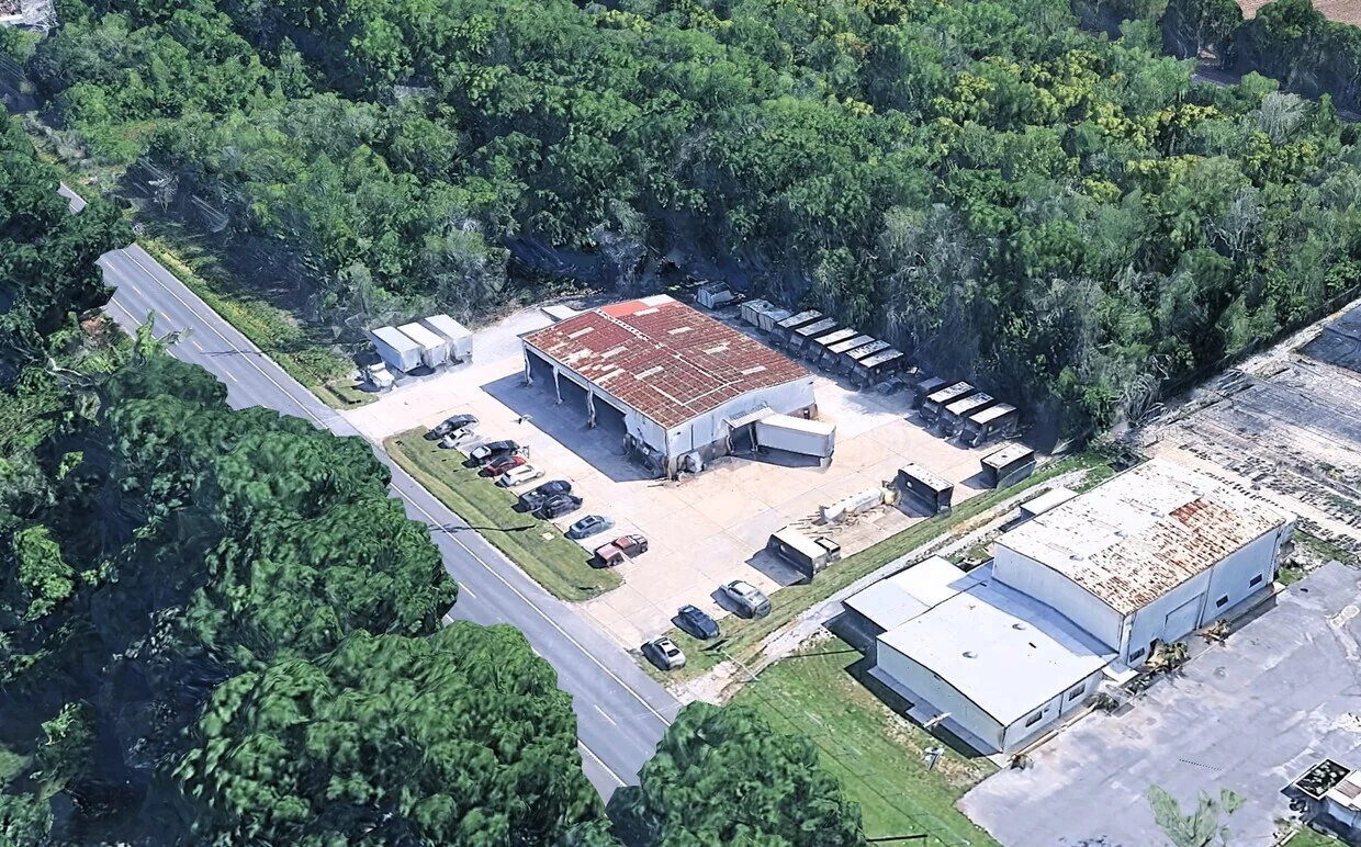 4812 E Old Spanish Trail — Lease in Jeanerette, LA, photo 1 of 5