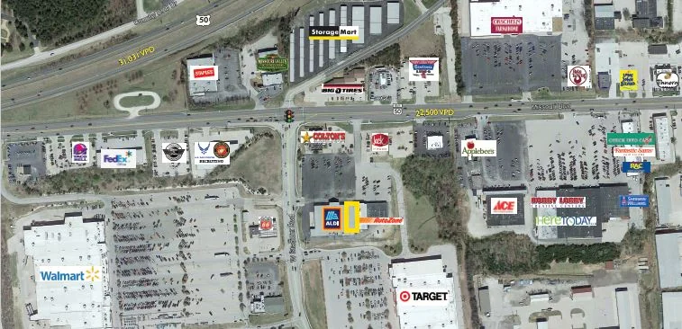 8,791 SF Next to ALDI — Lease in Jefferson City, MO, photo 1 of 2
