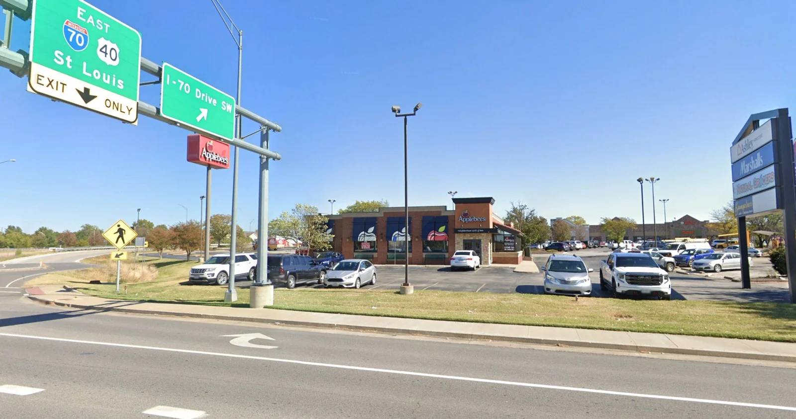 Freestanding Restaurant - 4,450 SF — Lease in Columbia, MO, photo 1 of 1