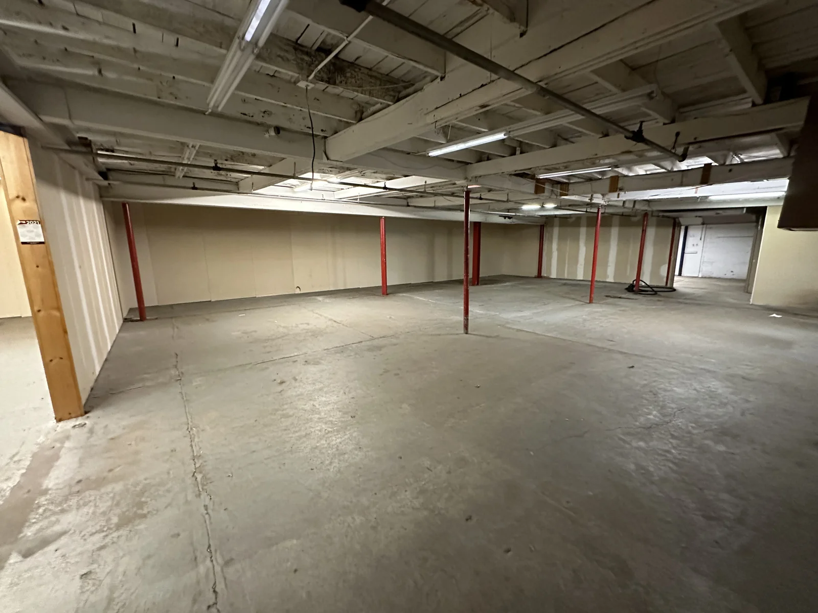 Industrial in Roseville, MN — Lease in Roseville, MN, photo 4 of 4