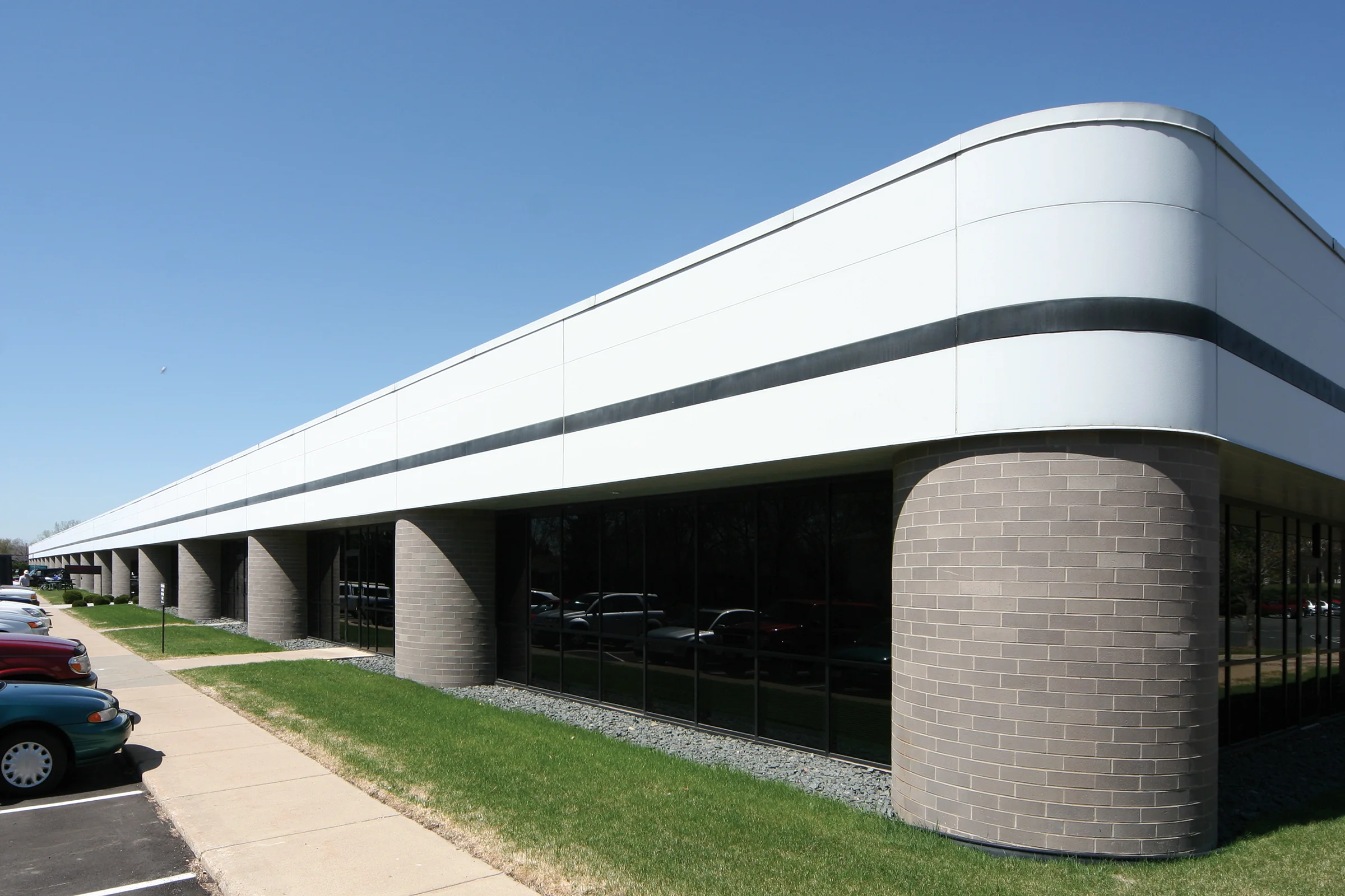 The West — Lease in Hopkins, MN, photo 1 of 1