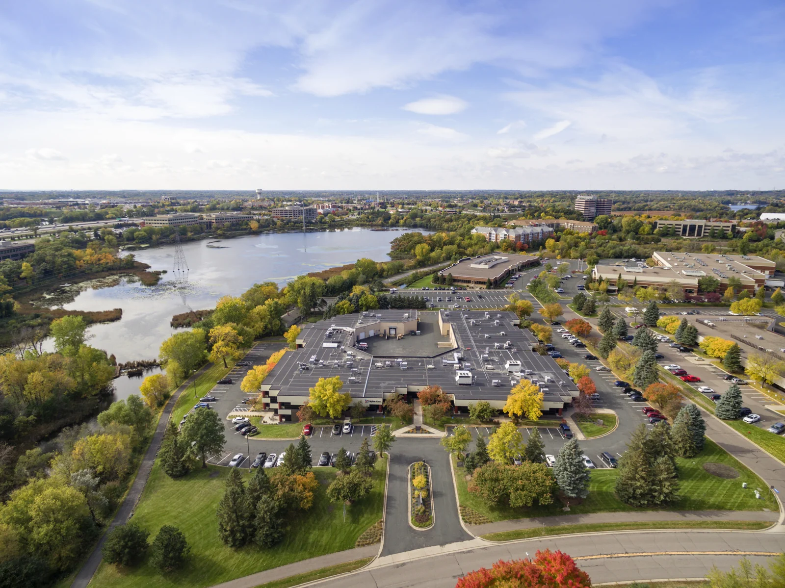 Lake Smetana Tech Center — Lease in Eden Prairie, MN, photo 1 of 1