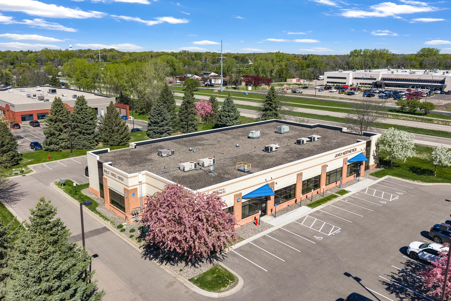 Dell Five E — Lease in Chanhassen, MN, photo 1 of 1