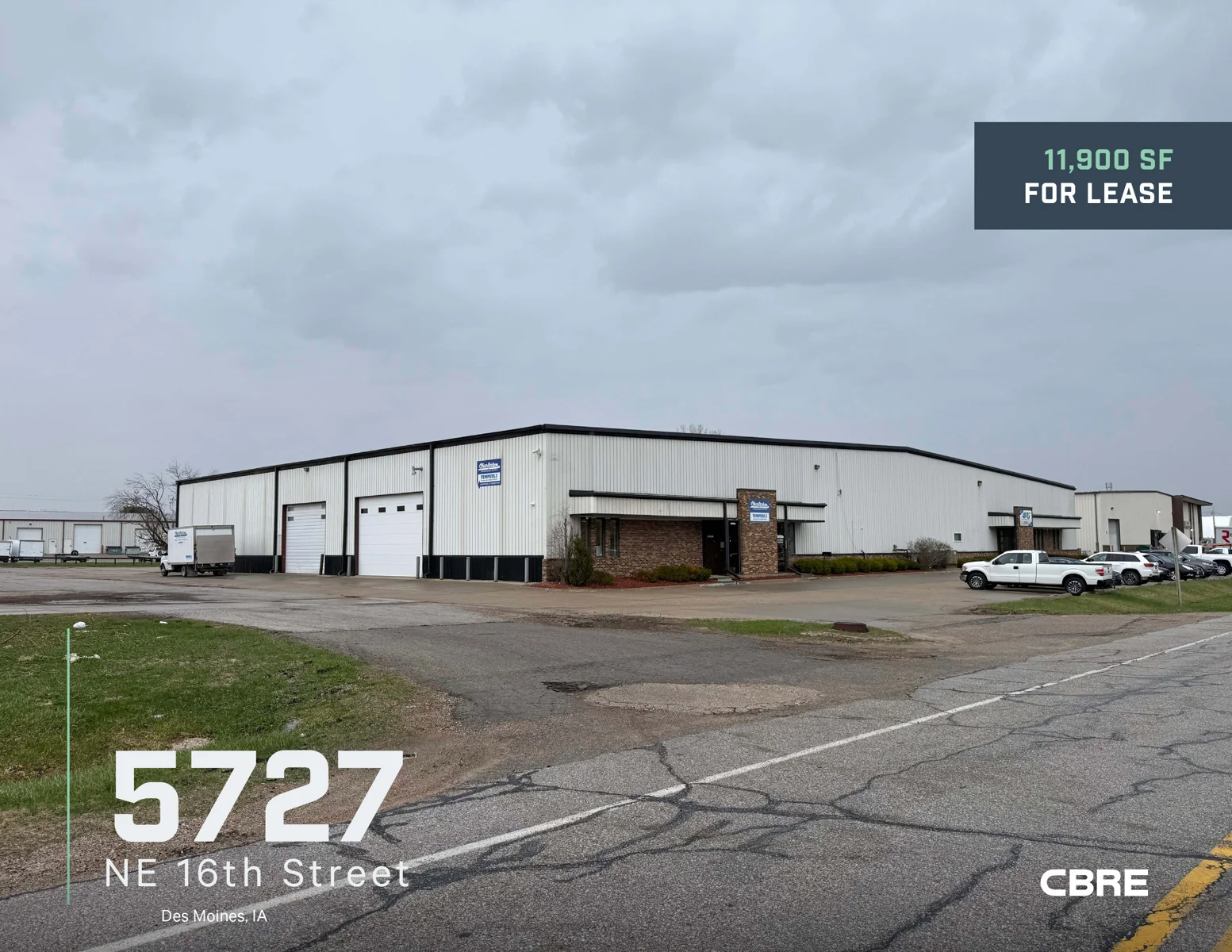 5727 NE 16th St — Lease in Des Moines, IA, photo 1 of 8