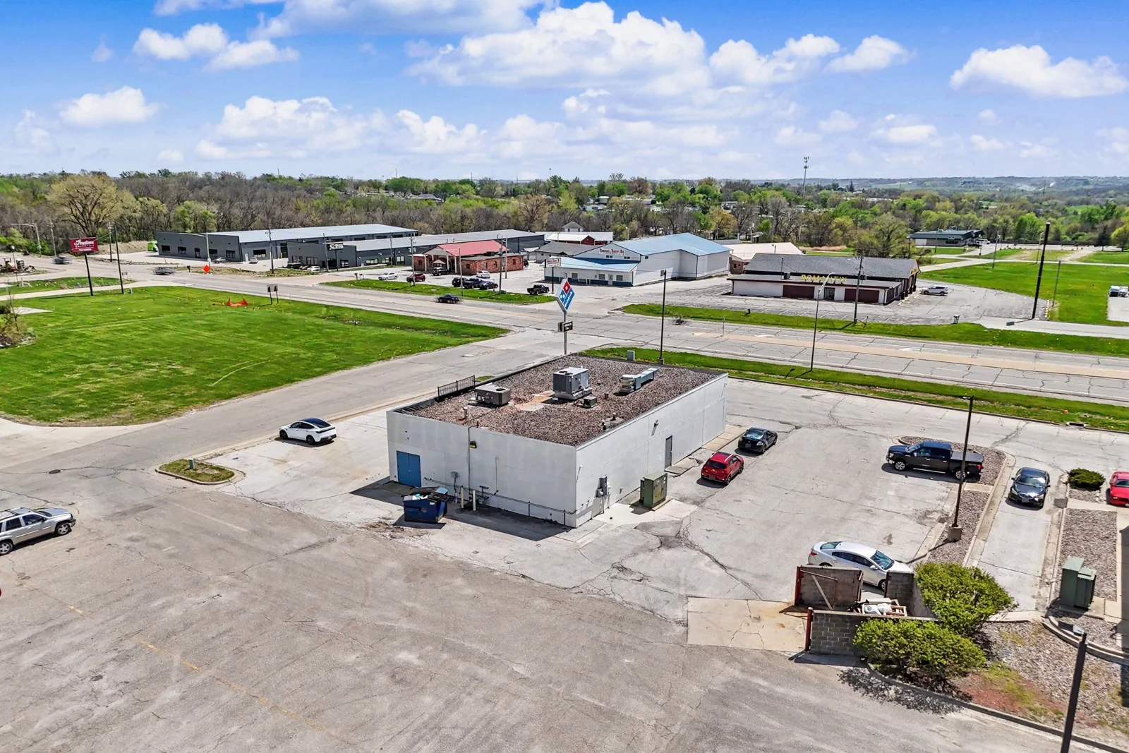 1450 E Army Post Rd — Lease in Des Moines, IA, photo 5 of 8