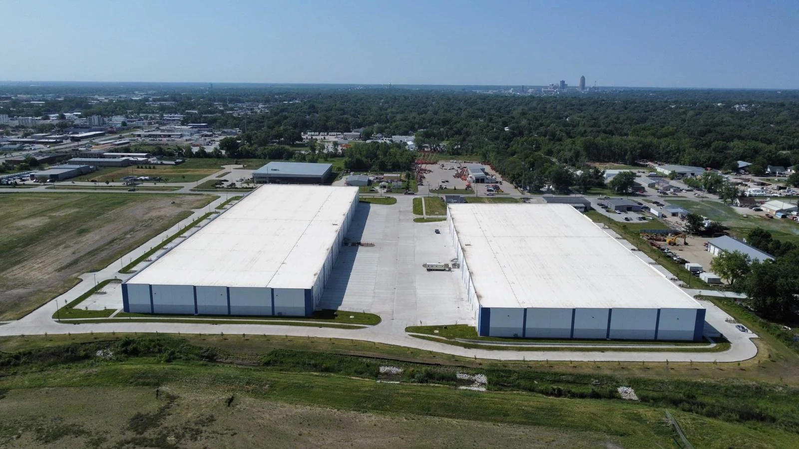 Northridge 80/35 990 E Broadway — Lease in Des Moines, IA, photo 2 of 8