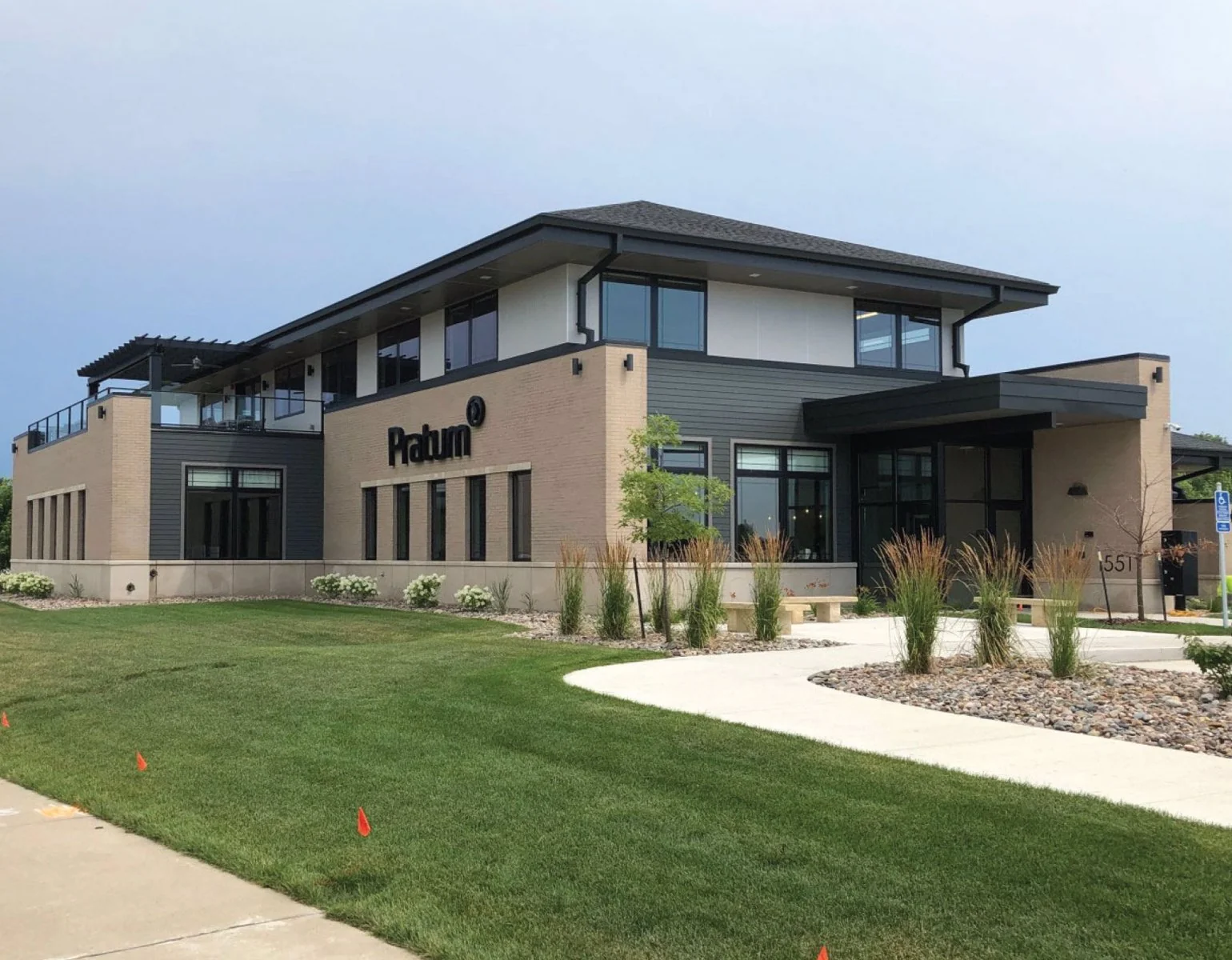 Office in Ankeny, IA — Lease in Ankeny, IA, photo 1 of 4