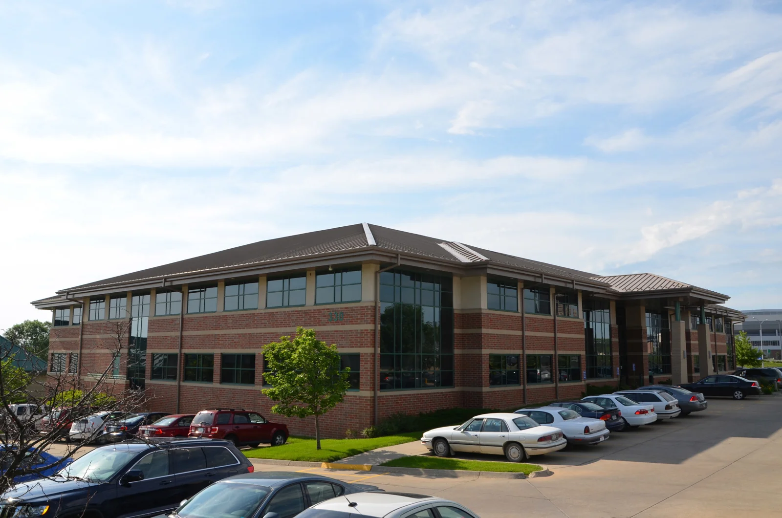 Healthcare in Des Moines, IA — Lease in Des Moines, IA, photo 2 of 3