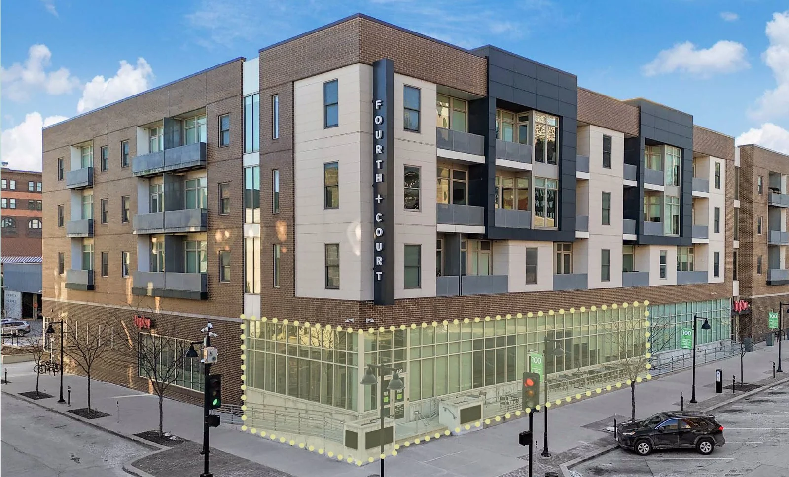 Fourth + Court Restaurant — Lease in Des Moines, IA, photo 1 of 2