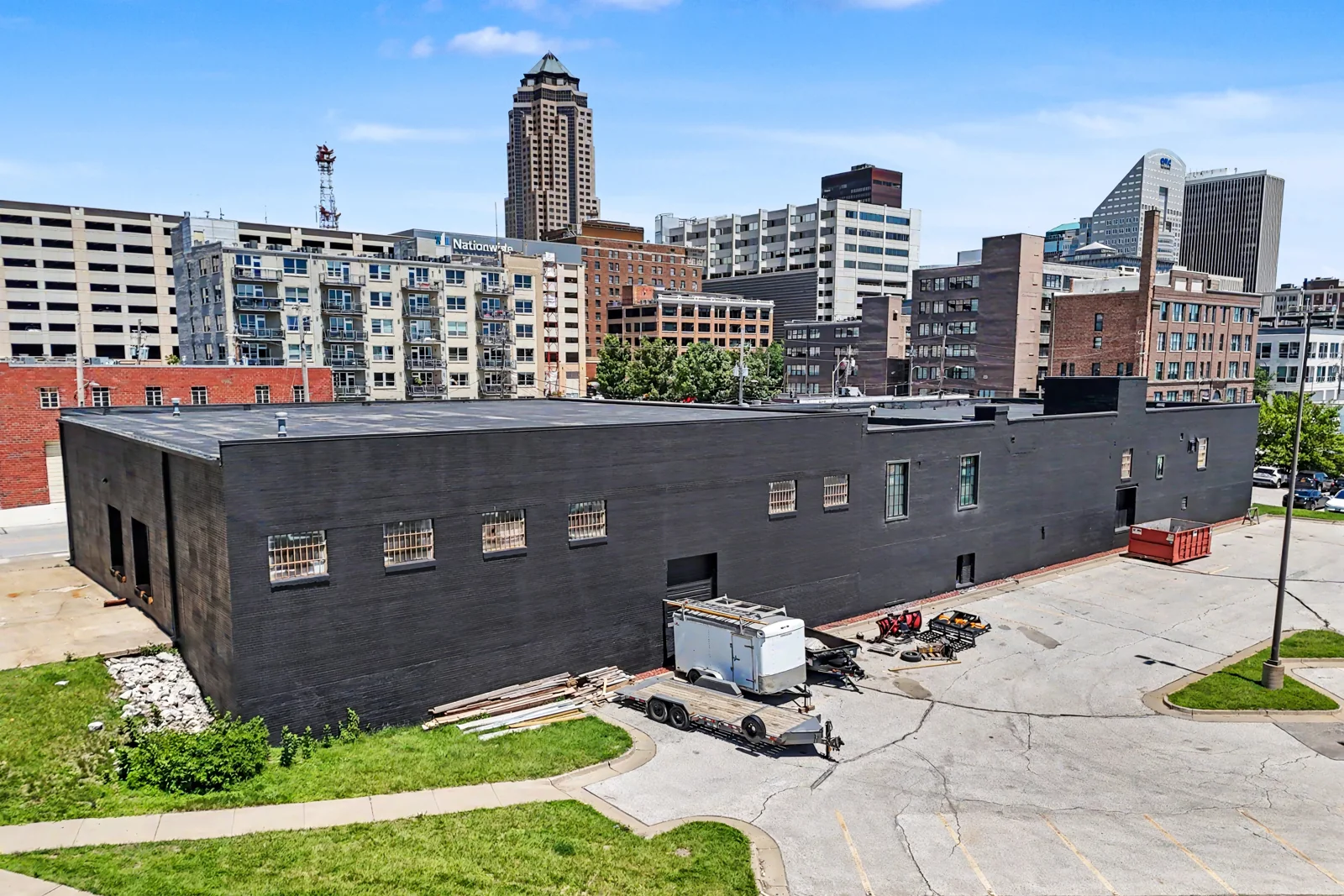 FlexIndustrial in Des Moines, IA — Sale in Des Moines, IA, photo 1 of 3