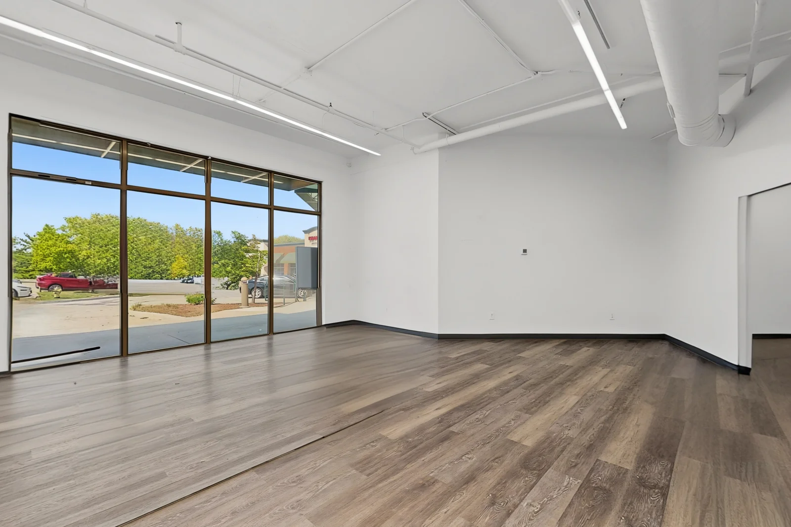 Westmark Plaza II — Lease in Urbandale, IA, photo 3 of 4